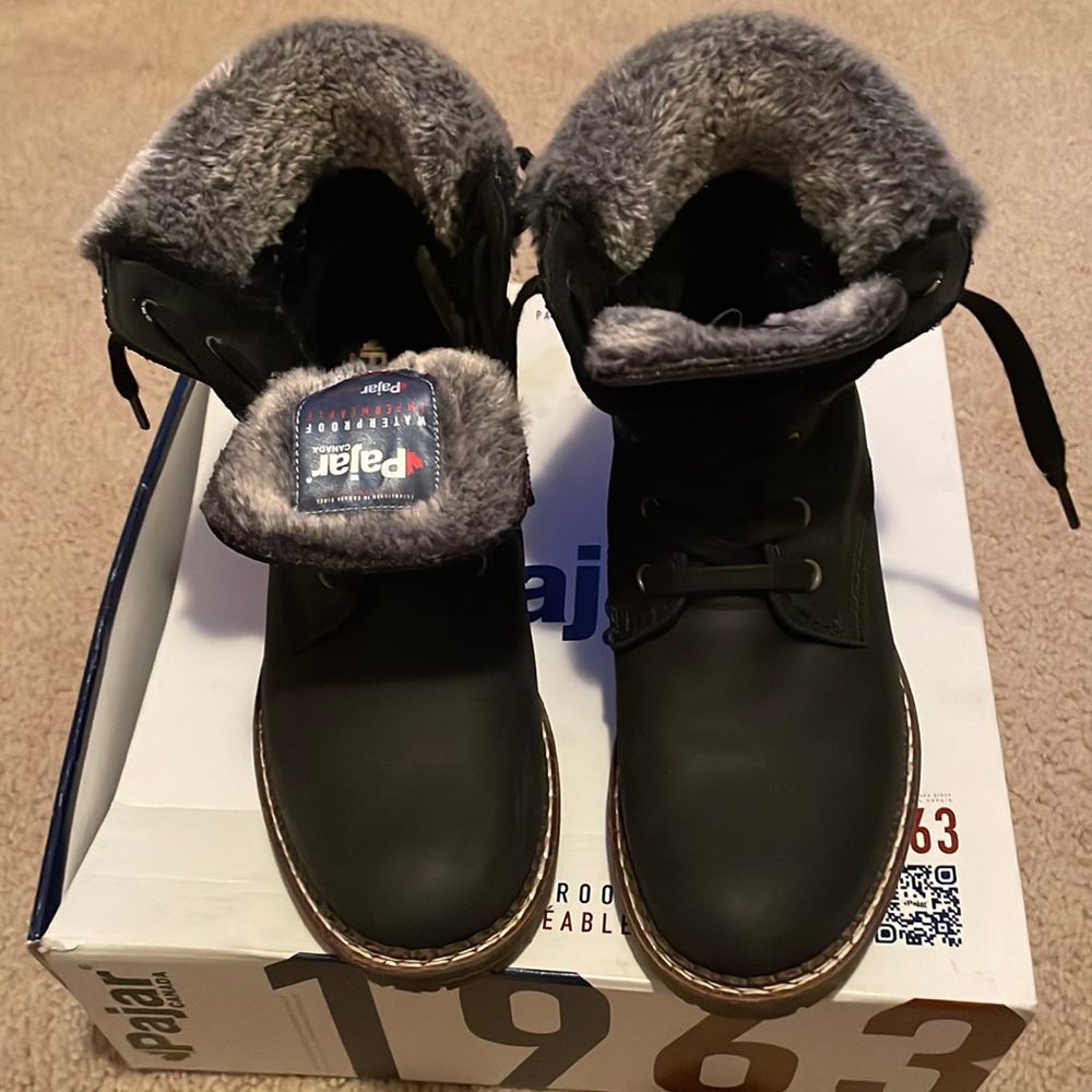 Pajar Canada ankle boots